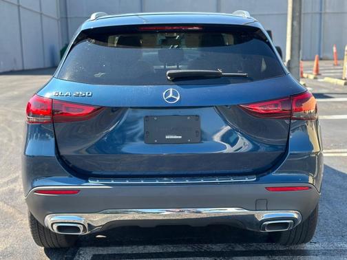 2021 Mercedes-Benz GLA 250 Base