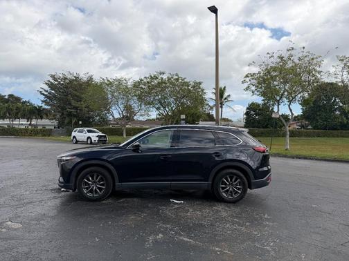 2022 Mazda CX-9 Touring