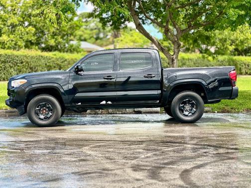 2021 Toyota Tacoma SR