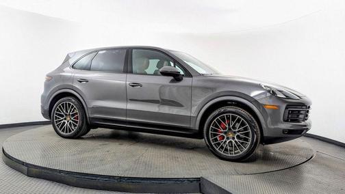 2019 Porsche Cayenne Base