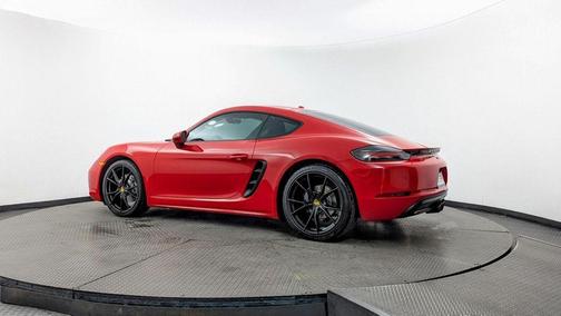 2018 Porsche 718 Cayman Base