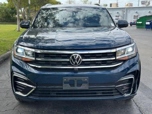 2022 Volkswagen Atlas Cross Sport 3.6L V6 SEL Premium R-Line