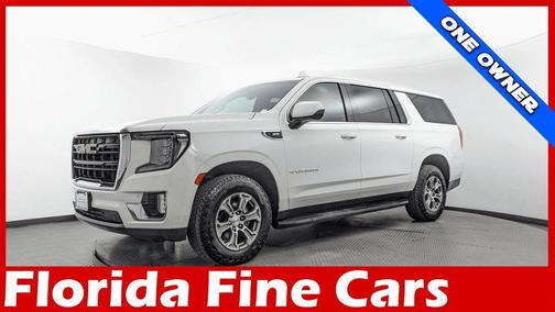 Summit White 2022 GMC Yukon XL SLE