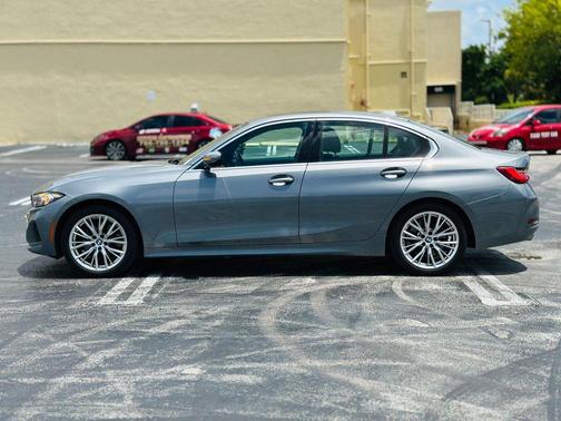 2024 BMW 330 i