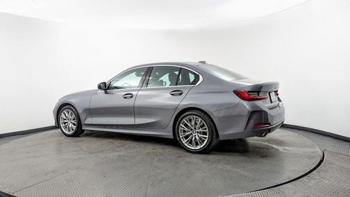 2024 BMW 330 i