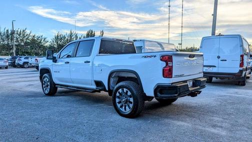2023 Chevrolet Silverado 2500 Custom