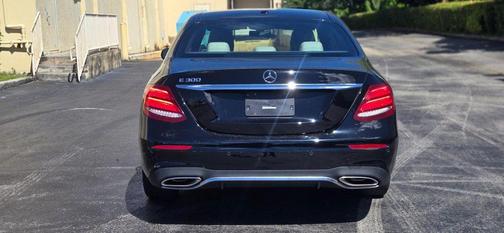 2017 Mercedes-Benz E-Class E 300 Sport