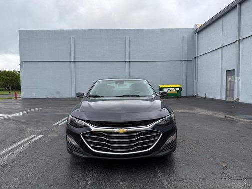 Dark Ash Metallic 2023 Chevrolet Malibu LT