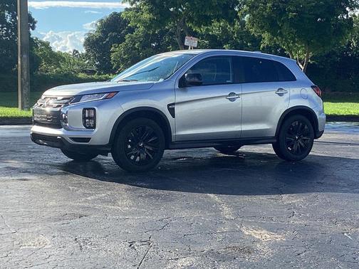 2025 Mitsubishi Outlander Sport S
