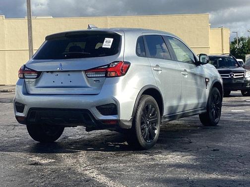 2025 Mitsubishi Outlander Sport S