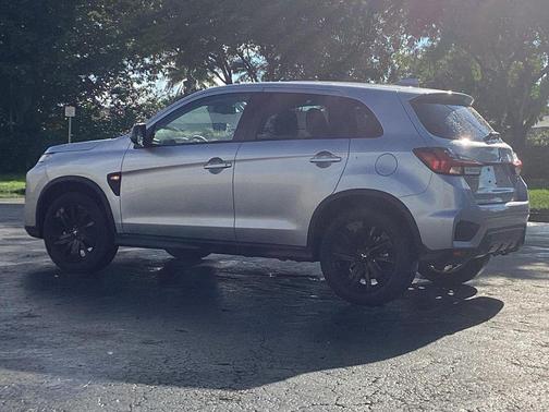 2025 Mitsubishi Outlander Sport S