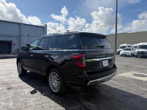 Agate Black Metallic 2024 Ford Expedition Limited