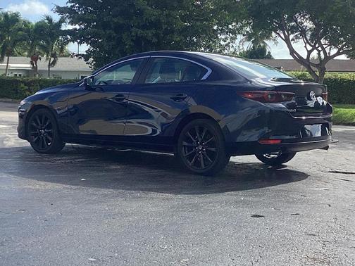 2025 Mazda Mazda3 FWD w/Select Package