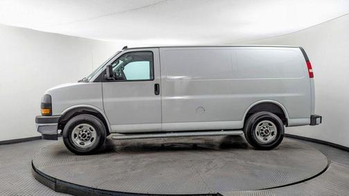 2023 GMC Savana 2500 Work Van