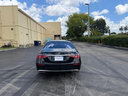 Black 2022 Mercedes-Benz S-Class S 580 4MATIC