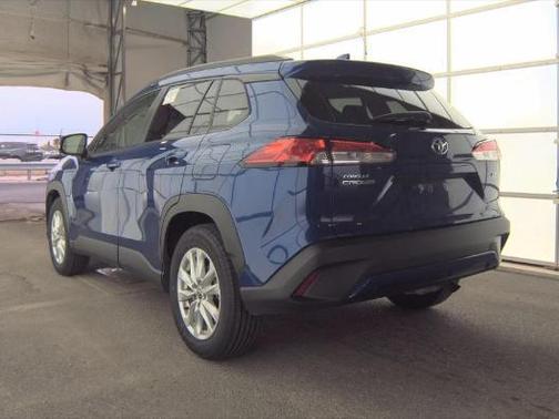 Blue Crush Metallic 2023 Toyota Corolla Cross LE