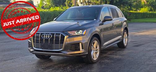 2022 Audi Q7 55 Premium Plus