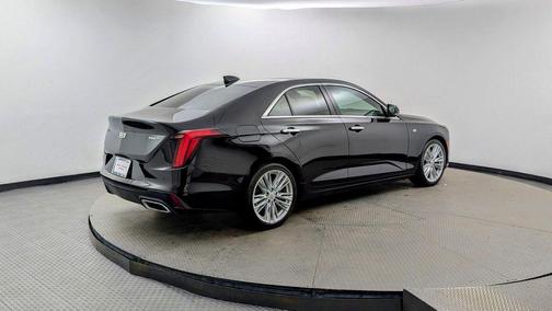 2022 Cadillac CT4 Premium Luxury