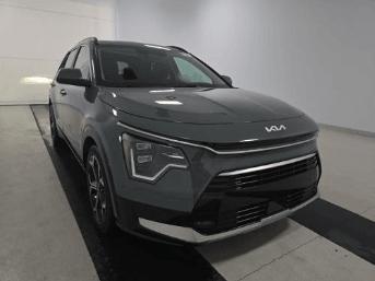 Green 2023 Kia Niro Plug-In Hybrid SX Touring