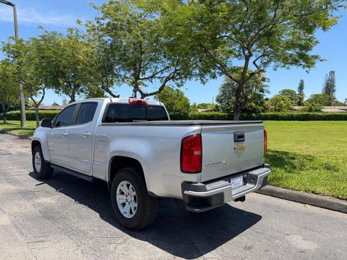 Silver Ice Metallic 2018 Chevrolet Colorado LT