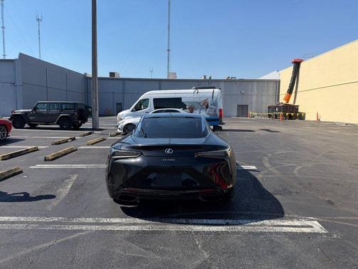 2018 Lexus LC 500h Base