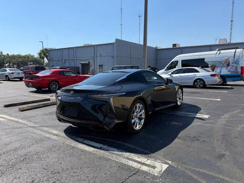 2018 Lexus LC 500h Base