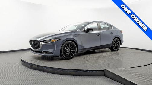 2024 Mazda Mazda3 Carbon Edition