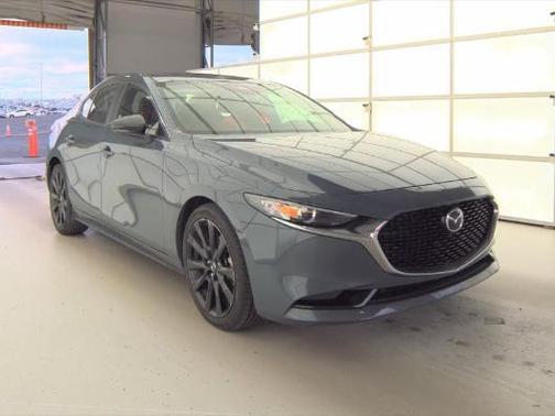 2024 Mazda Mazda3 Carbon Edition