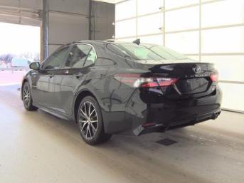 Black 2021 Toyota Camry SE