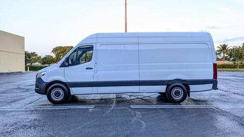 2023 Mercedes-Benz Sprinter 2500 HIGH ROOF GAS