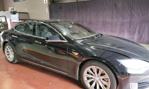 2016 Tesla Model S 70