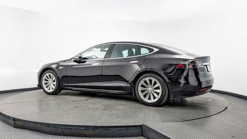 2016 Tesla Model S 70