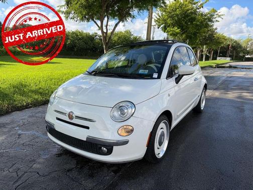 2014 FIAT 500 Lounge