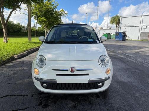 2014 FIAT 500 Lounge