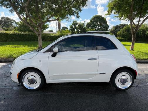 2014 FIAT 500 Lounge