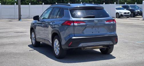 2022 Toyota Corolla Cross LE