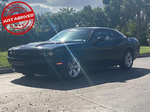 2023 Dodge Challenger SXT