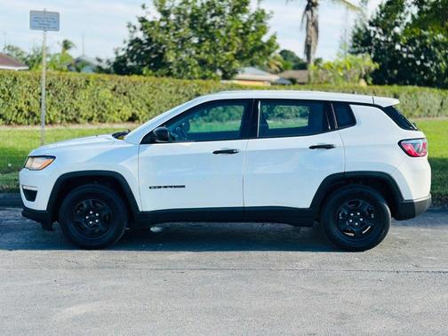 2018 Jeep Compass Sport
