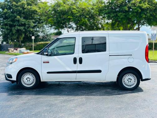 2022 RAM ProMaster City Base