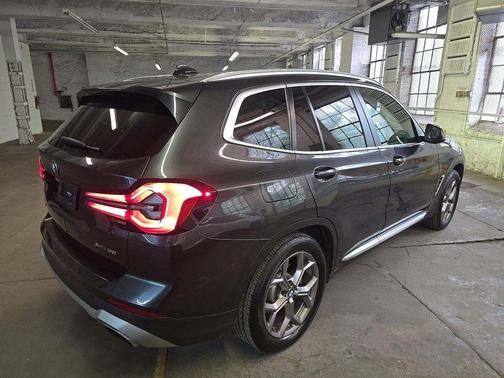 Dark Graphite Metallic 2022 BMW X3 xDrive30i