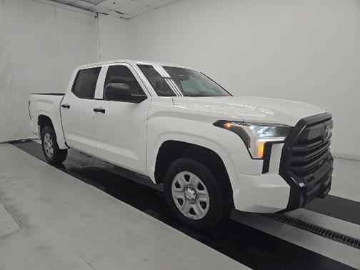 Ice 2024 Toyota Tundra SR