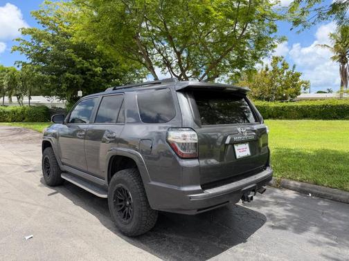 Magnetic Gray Metallic 2023 Toyota 4Runner TRD Sport