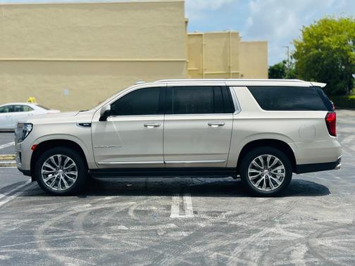 2021 GMC Yukon XL Denali