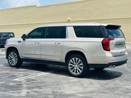 2021 GMC Yukon XL Denali