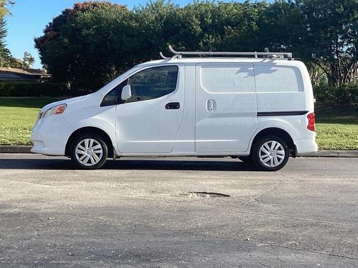 2015 Nissan NV200 SV