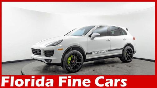2016 Porsche Cayenne Base