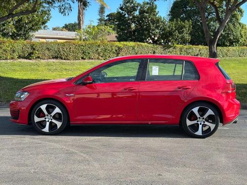 2015 Volkswagen Golf GTI S