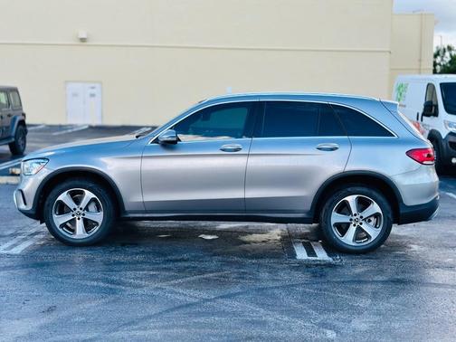 2020 Mercedes-Benz GLC 300 Base 4MATIC