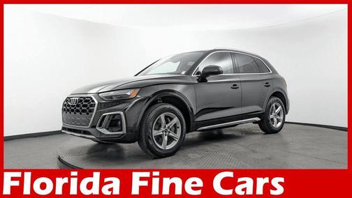 Mythos Black Metallic 2021 Audi Q5 45 Premium