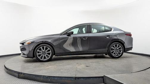2024 Mazda Mazda3 FWD w/Preferred Package